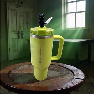 STARBUCKS STANLEY LIME GREEN TUMBLER WITH TOPPER 40OZ BRAND NEW READY TO SHIP!!